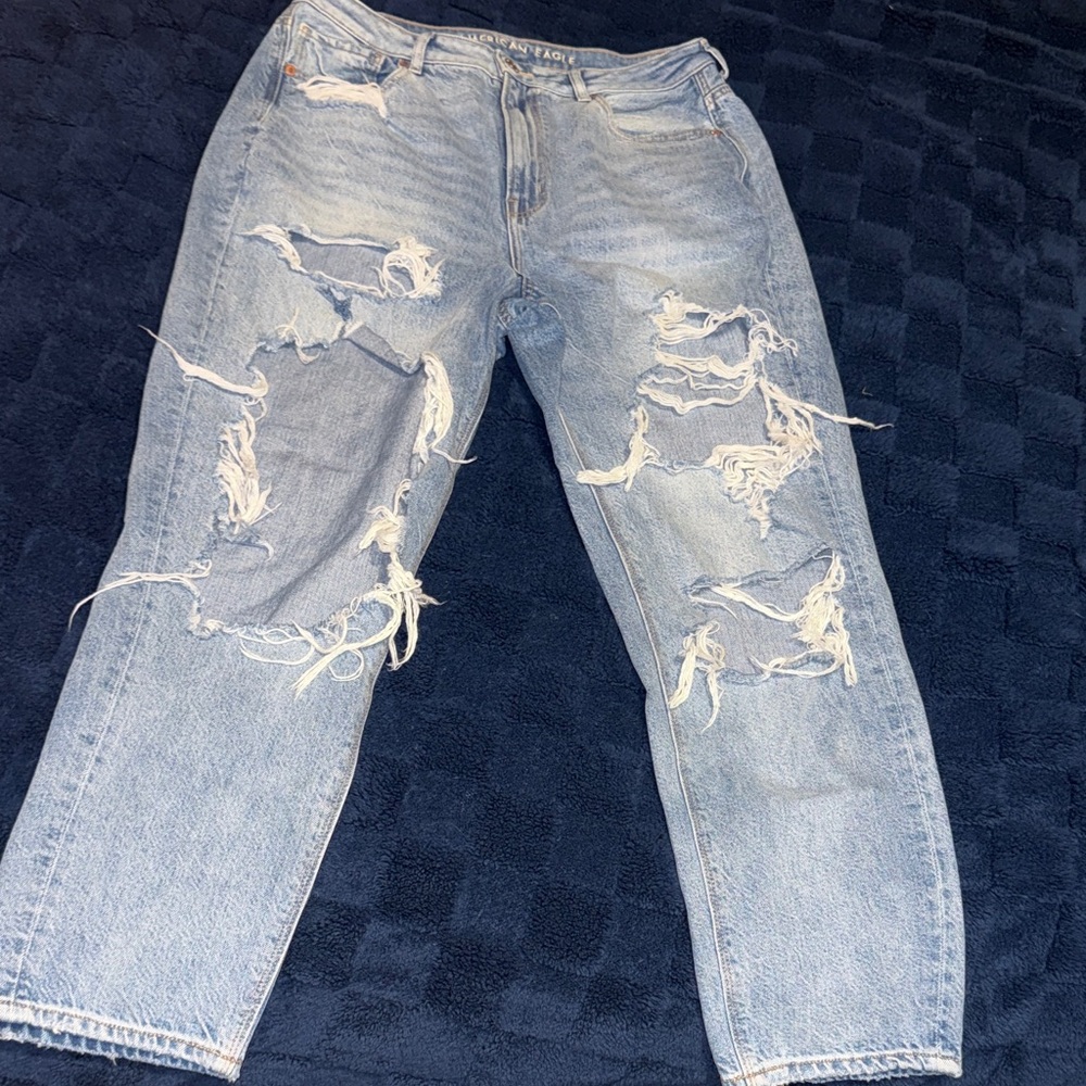 American Eagle Outfitters High Rise Light Blue Ripped Jeans